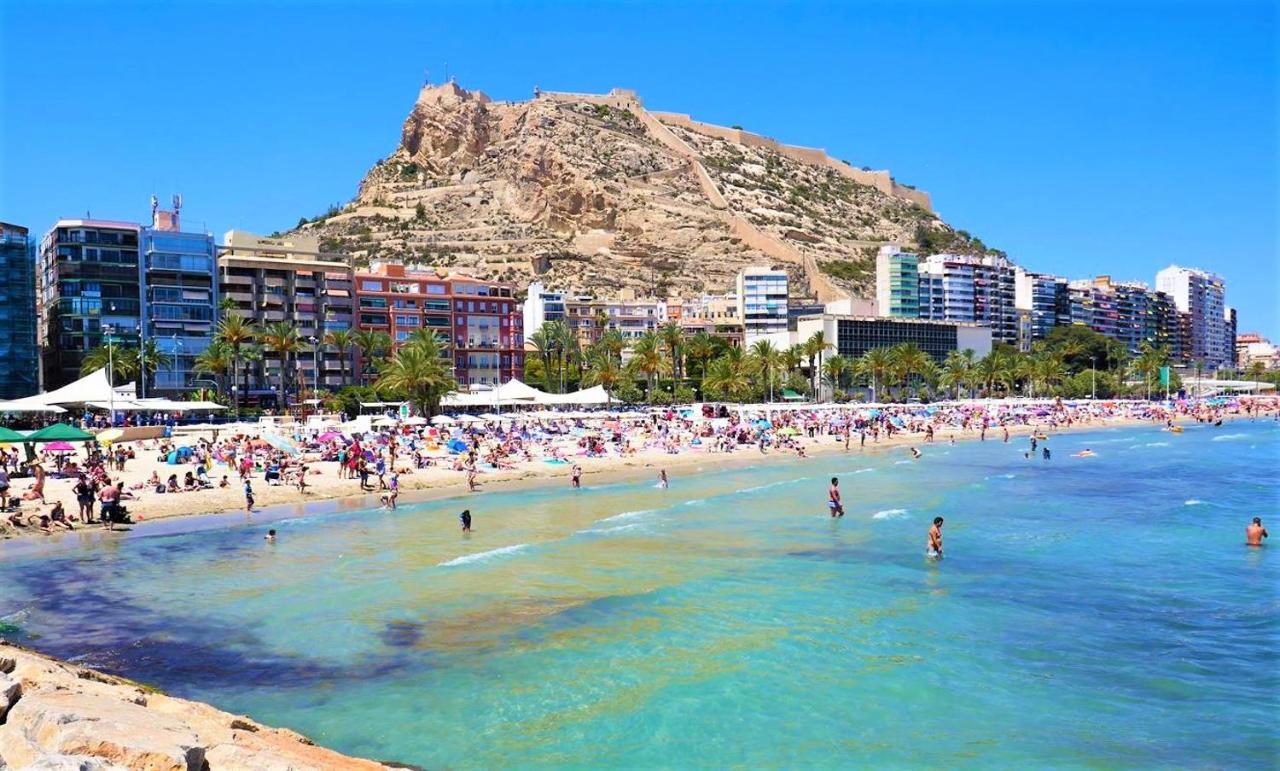 Apartment With Pool, Sea Views & Balcony Less Than 10Min Walk To La Mata Beach! Torrevieja Eksteriør billede